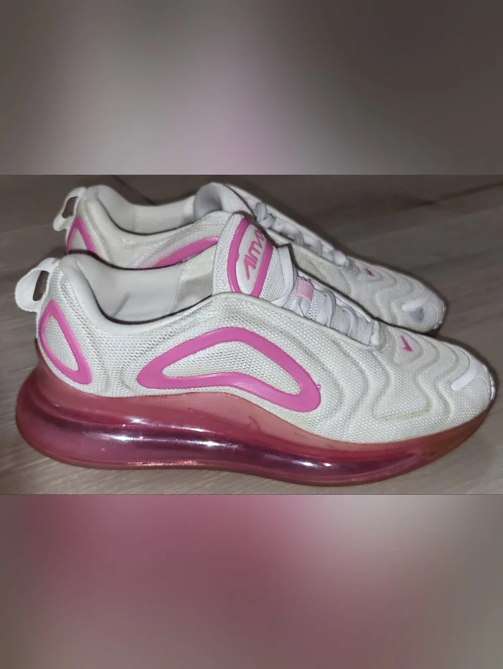✔️ Women's White & Pink Nike Air Max 720